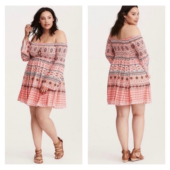 Torrid 2X Mosaic Print Smocked Off Shoulder Dress Bell Sleeve Boho - Picture 1 of 11